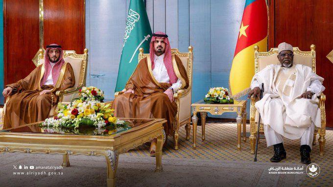 سمو أمين المنطقة الأميـر د.فيصل بن عياف يحضر حـفل سفارة جمهورية الكاميـرون بمناسبة ذكرى اليوم الوطني لبلادها سمو أمين المنطقة الأميـر د.فيصل بن عياف يحضر حـفل سفارة جمهورية الكاميـرون بمناسبة ذكرى اليوم الوطني لبلادها